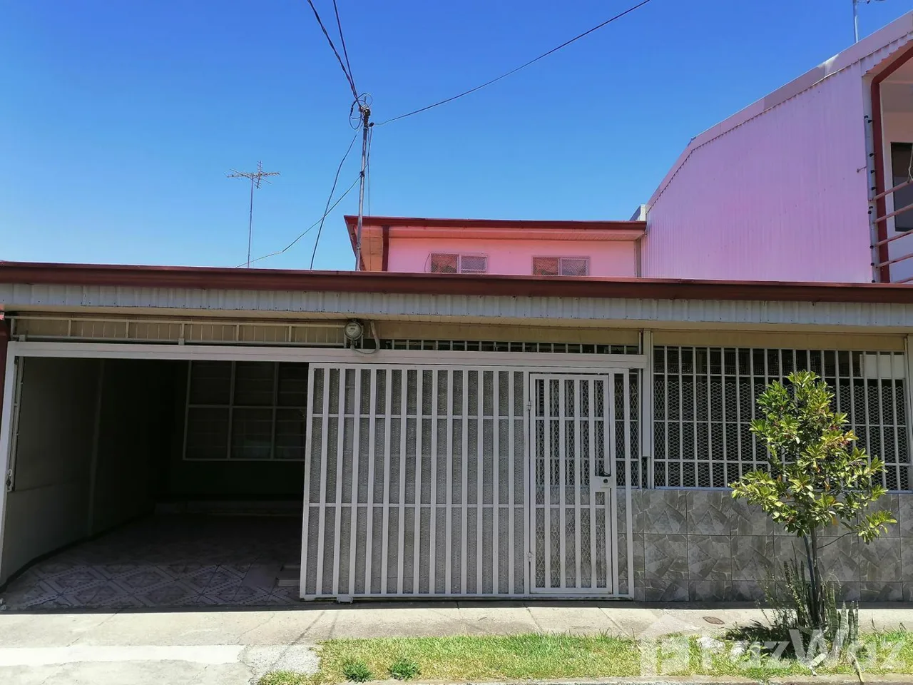 3 Bedroom House for Sale in San Jose, San Jose for $130,000