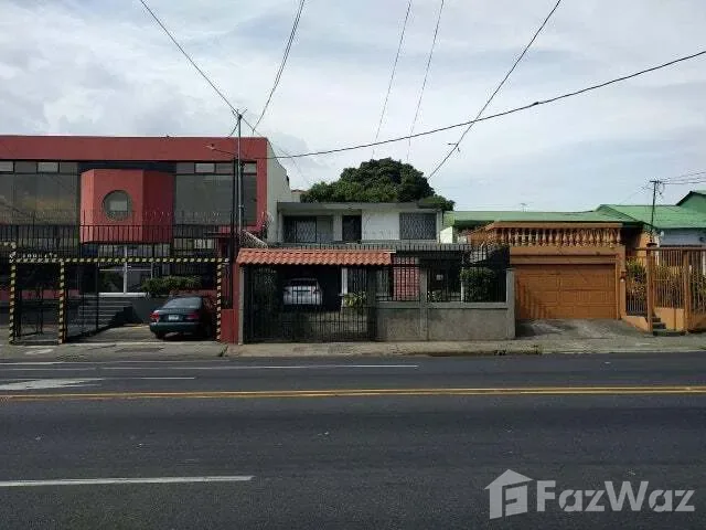 6 Bedroom House for Sale at San Francisco de Dos Ríos for $292,000