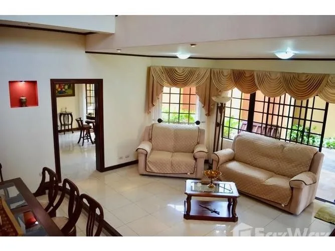 4 Bedroom House for Sale in Santo Domingo, Heredia for $595,000 — photo 5