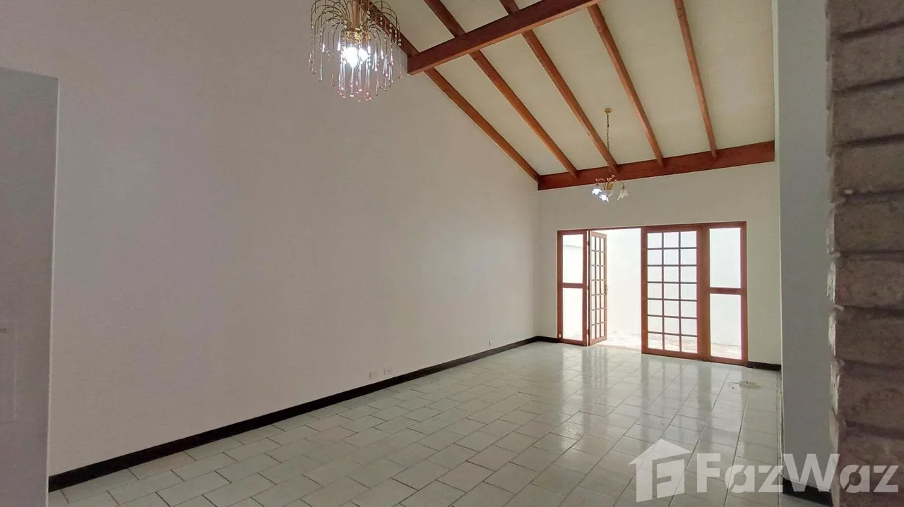 4 Bedroom House for Sale at Montes de Oca for $250,000