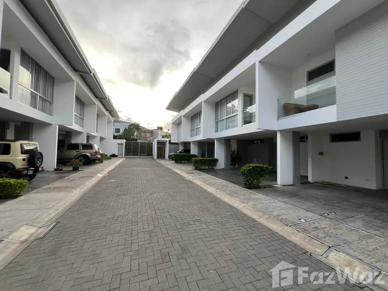 3 Bedroom House for Sale in Escazu, San Jose for $240,000