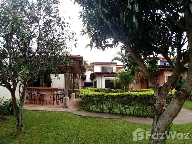 4 Bedroom House for Sale in Barva, Heredia for $360,000