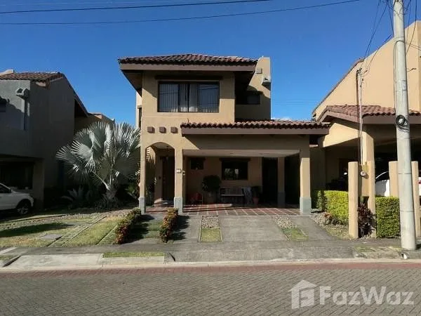 3 Bedroom Apartment for Sale at San Joaquin for $235,000