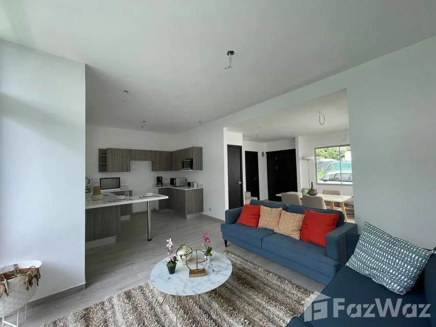 3 Bedroom House for Sale in Mora, San Jose for $175,000