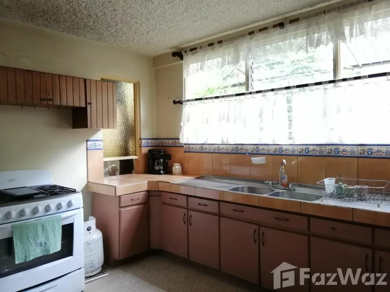 4 Bedroom House for Sale in San Jose, San Jose for $299,000 — photo 3