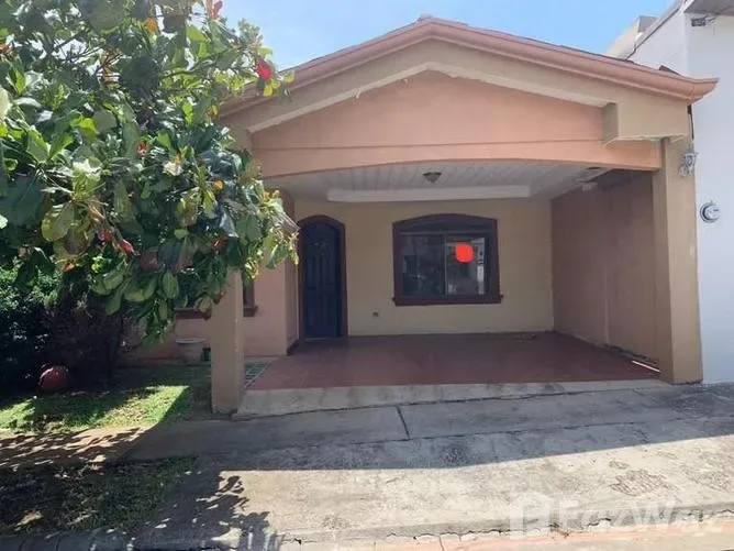 3 Bedroom House for Sale in Flores, Heredia for $148,746