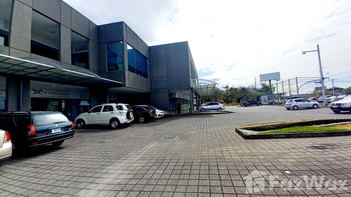 Retail space for Sale in Santa Ana, San Jose for $110,000