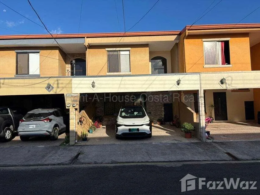 3 Bedroom House for Sale at Lomas de Ayarco for $205,500