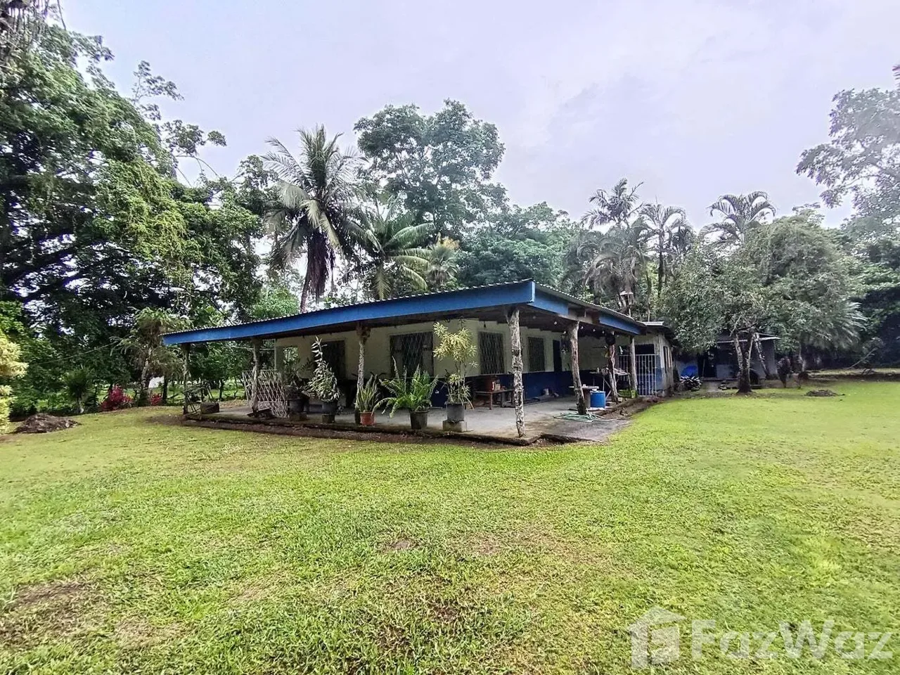 6 Bedroom House for Sale at Limón for $113,000