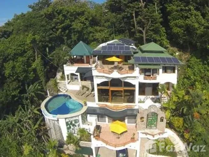 5 Bedroom House for Sale at Manuel Antonio for $990,000