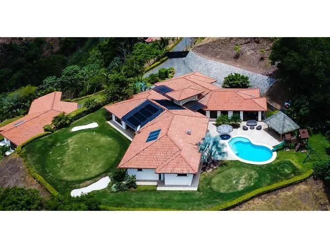 7 Bedroom House for Sale in Atenas, Alajuela for $1,275,000
