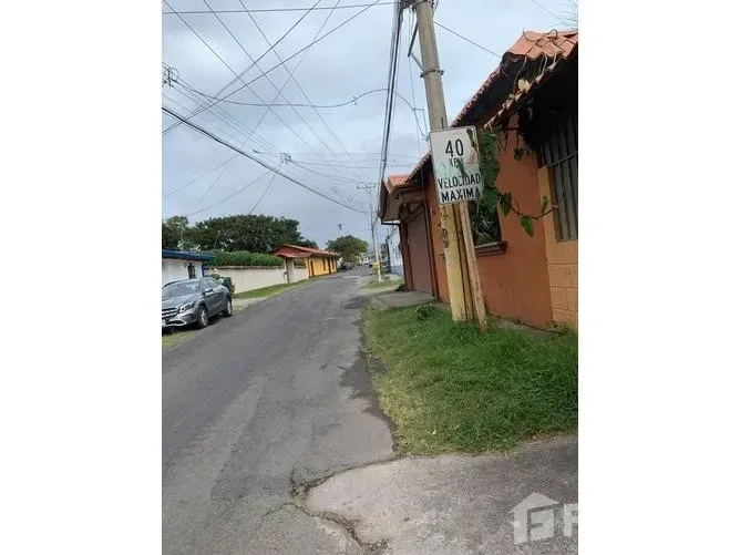 4 Bedroom House for Sale in Santo Domingo, Heredia for $325,000 — photo 4