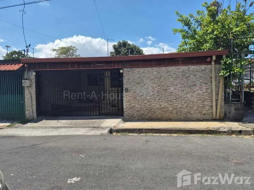 4 Bedroom House for Sale at Goicochea for $170,000