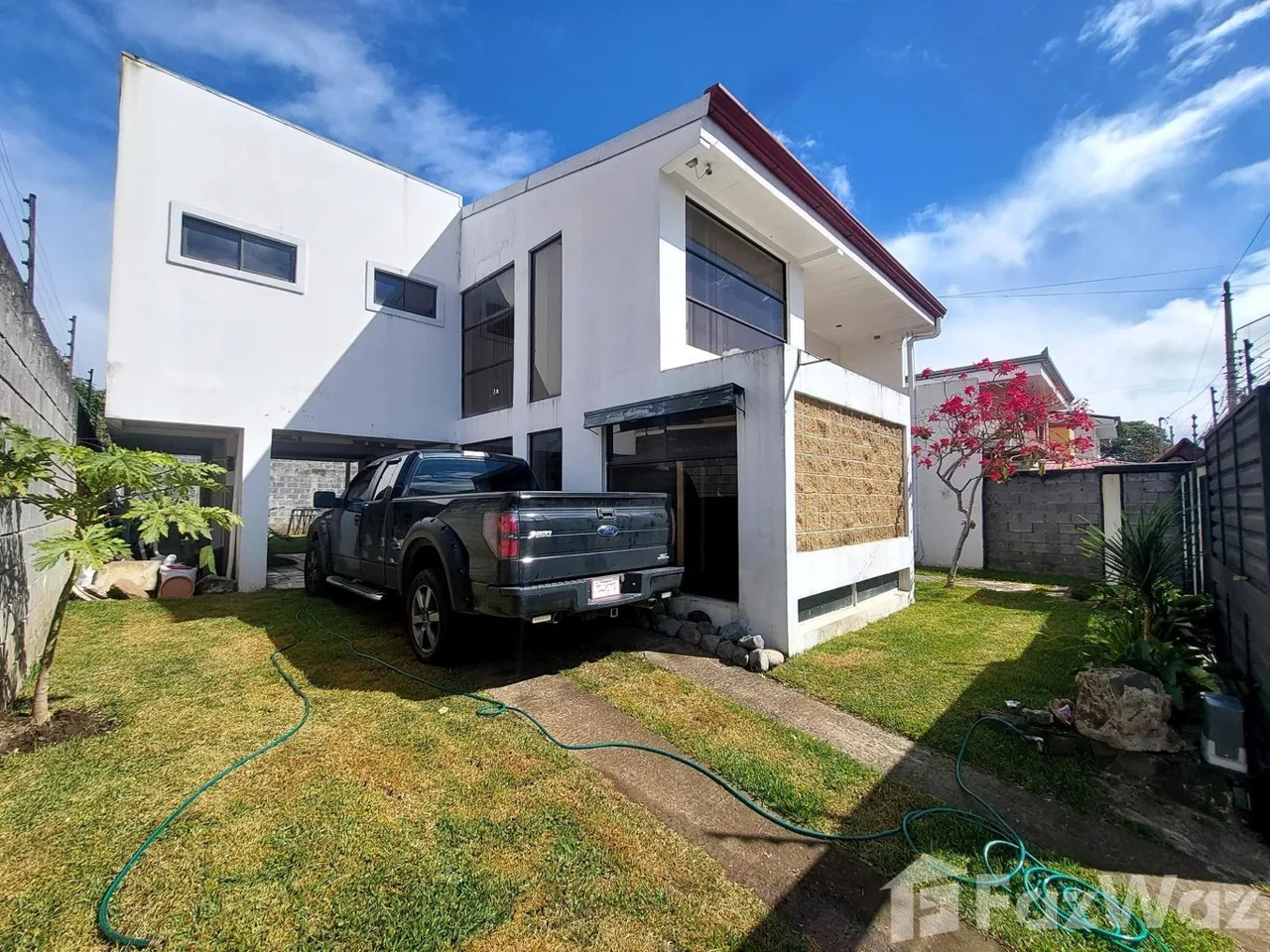 3 Bedroom House for Sale in Santo Domingo, Heredia for $225,000