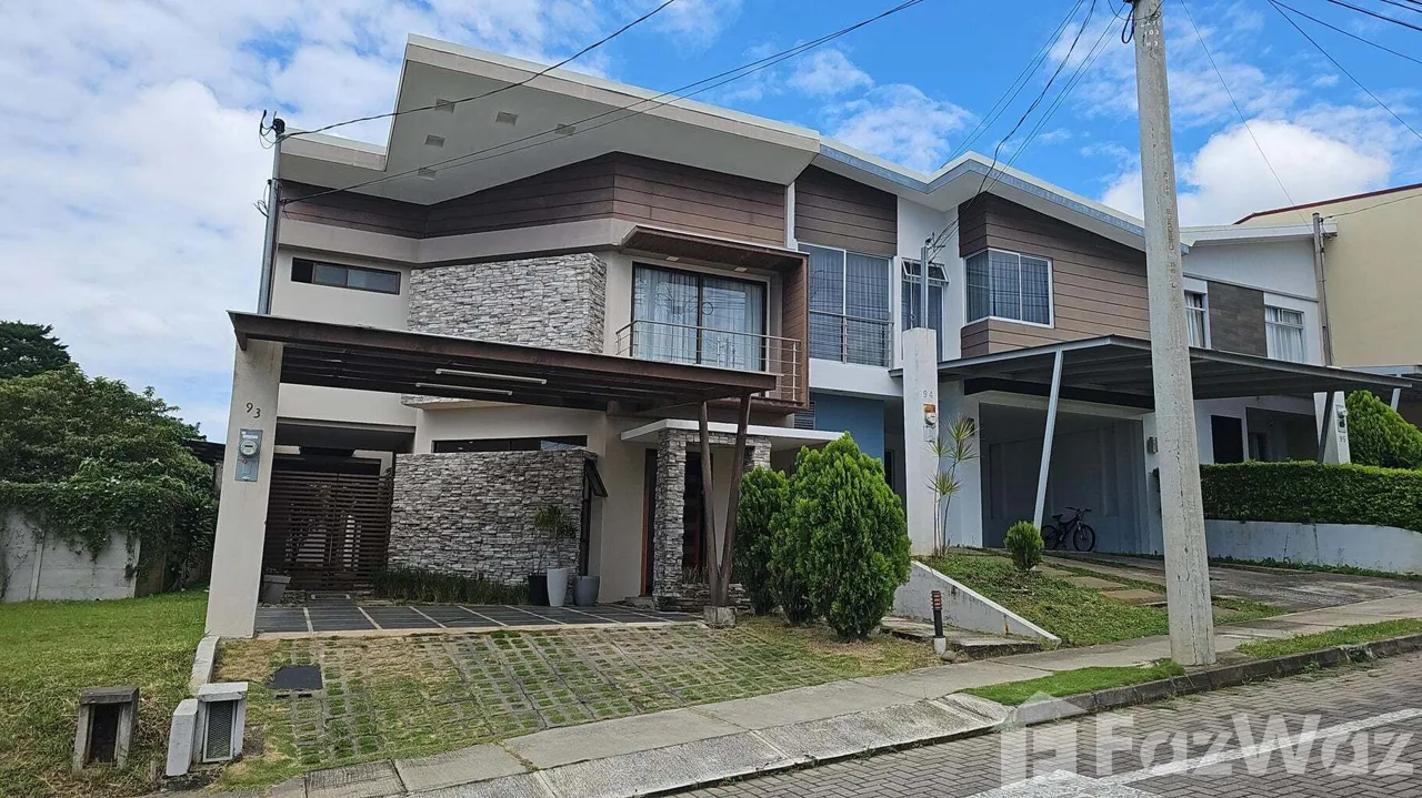 3 Bedroom House for Sale in San Rafael, Heredia for $295,000