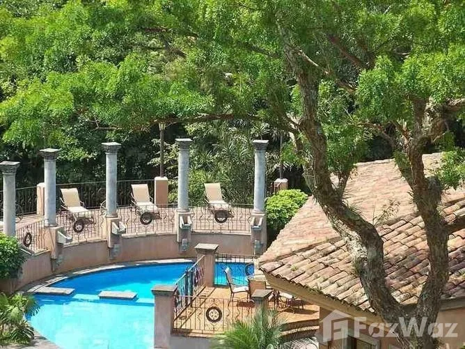 3 Bedroom Apartment for Sale at Santa Ana for $495,000