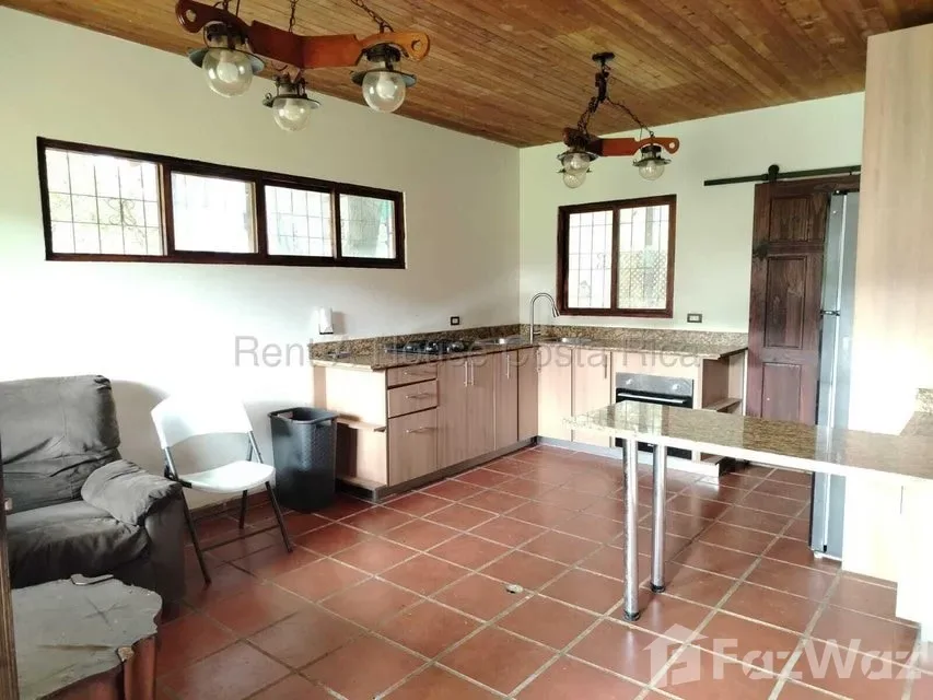 12 Bedroom House for Sale at Los Angeles San Rafael for $1,500,000 — photo 2