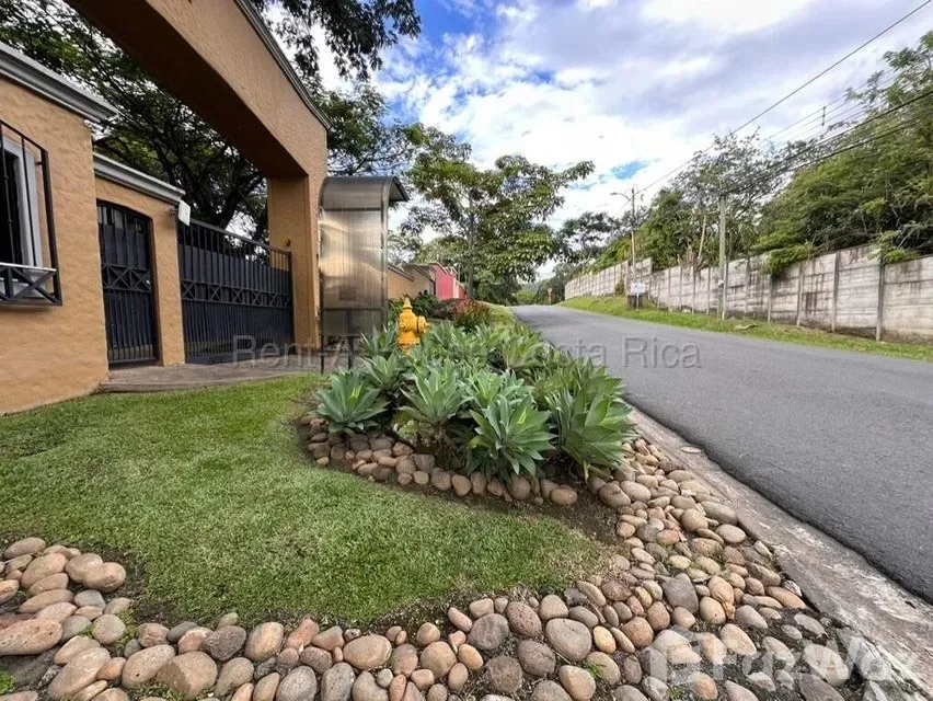 Land for Sale at Paseo Colon for $248 — photo 4