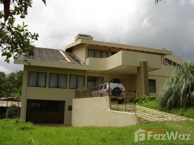 5 Bedroom House for Sale in Goicoechea, San Jose for $850,000