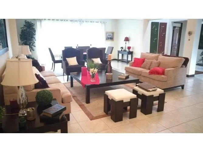 3 Bedroom House for Sale in Goicoechea, San Jose for $360,000