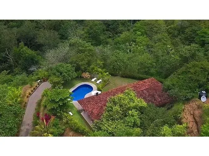 3 Bedroom House for Sale in Garabito, Puntarenas for $345,000