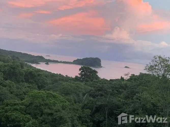 10 Bedroom House for Sale in Aguirre, Puntarenas for $600,000
