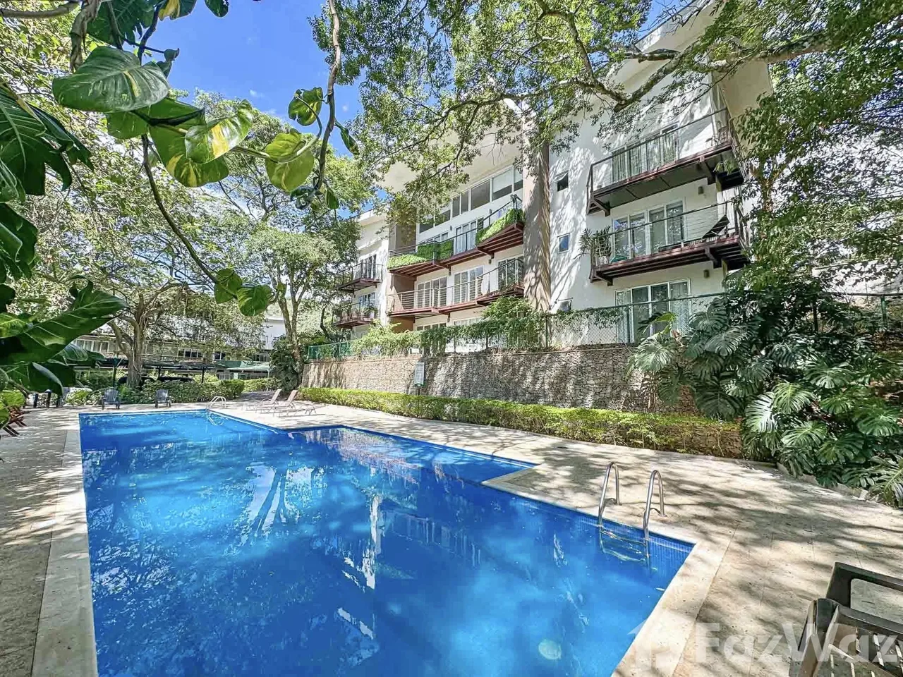 Welcome to Penthouse Forest View condo apartment for sale in San Nicolás de Bari, Santa Ana, Costa Rica. Immerse yourself in the tranquil, westward suburbs of San José. This ...