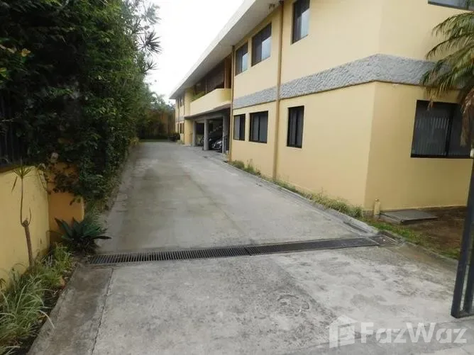 Condominio súper cotizado en una de las zonas más deseadas del oeste de San José.