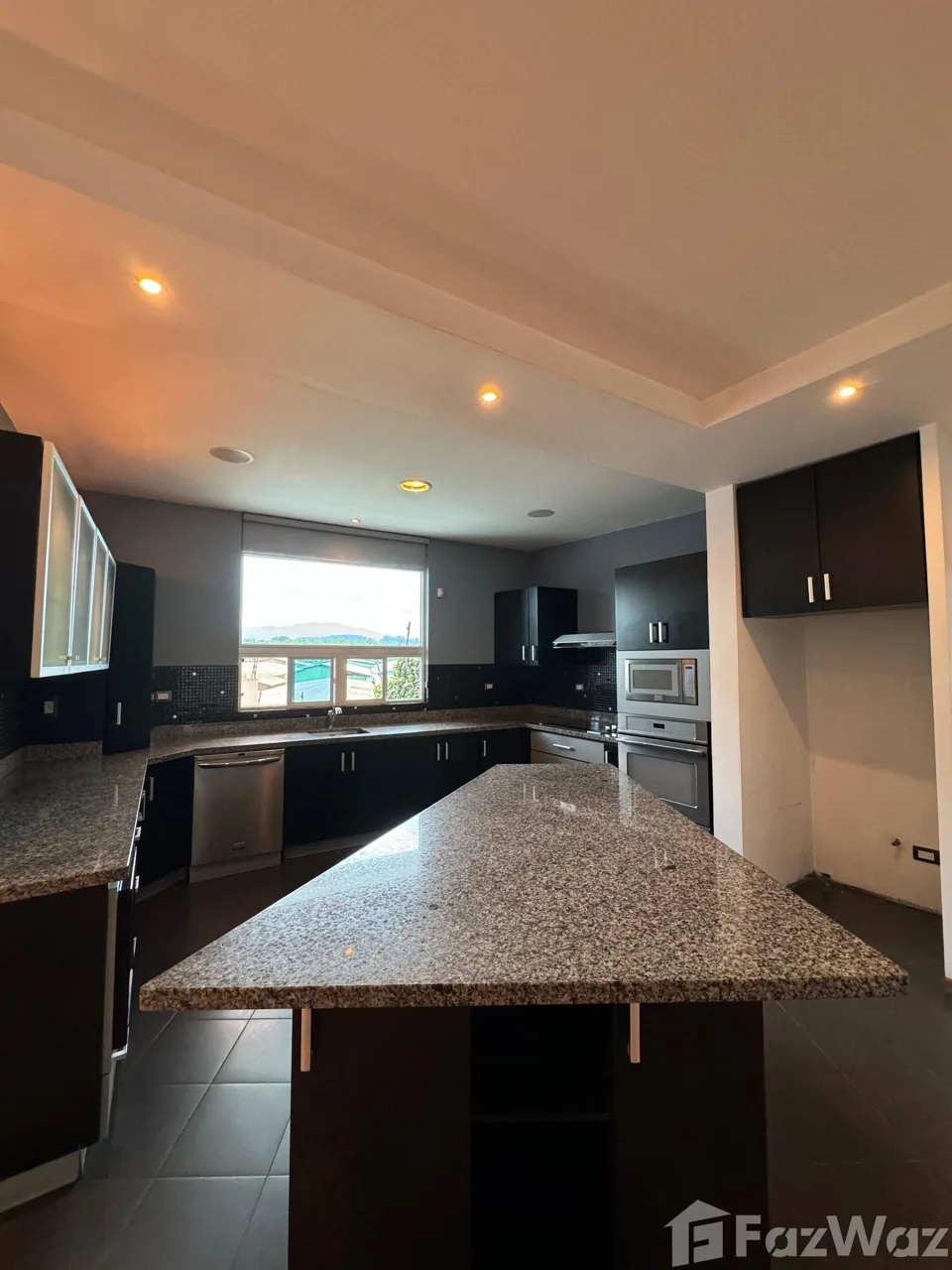 Investment Apartment for Sale - 124; Guayabos, Curridabat-MV