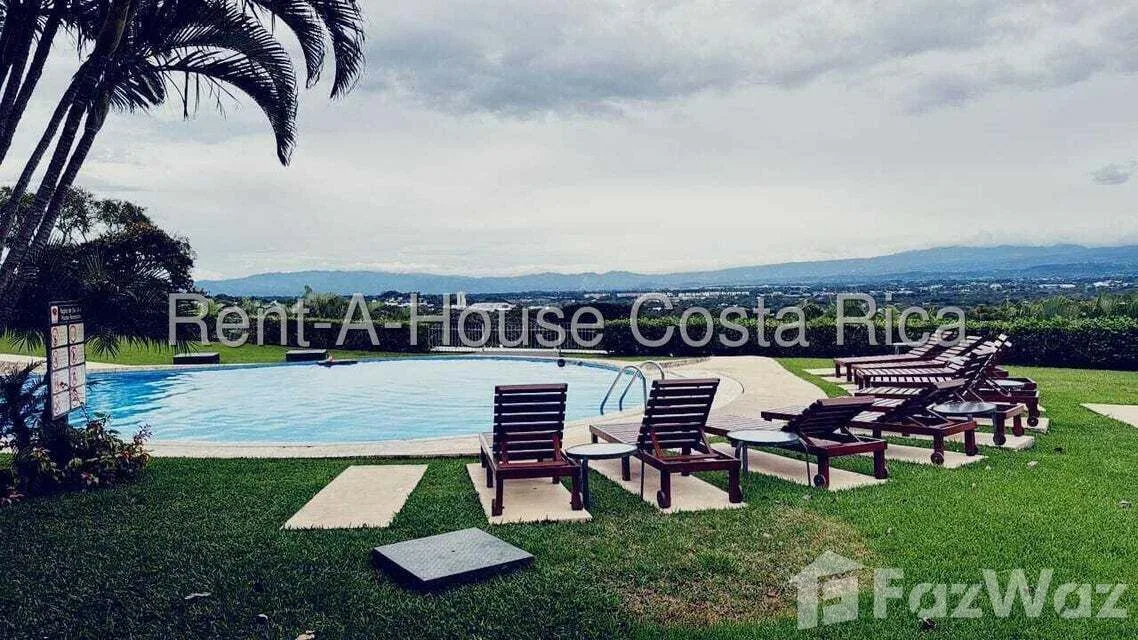 Alquiler de apartamento en Santa Ana