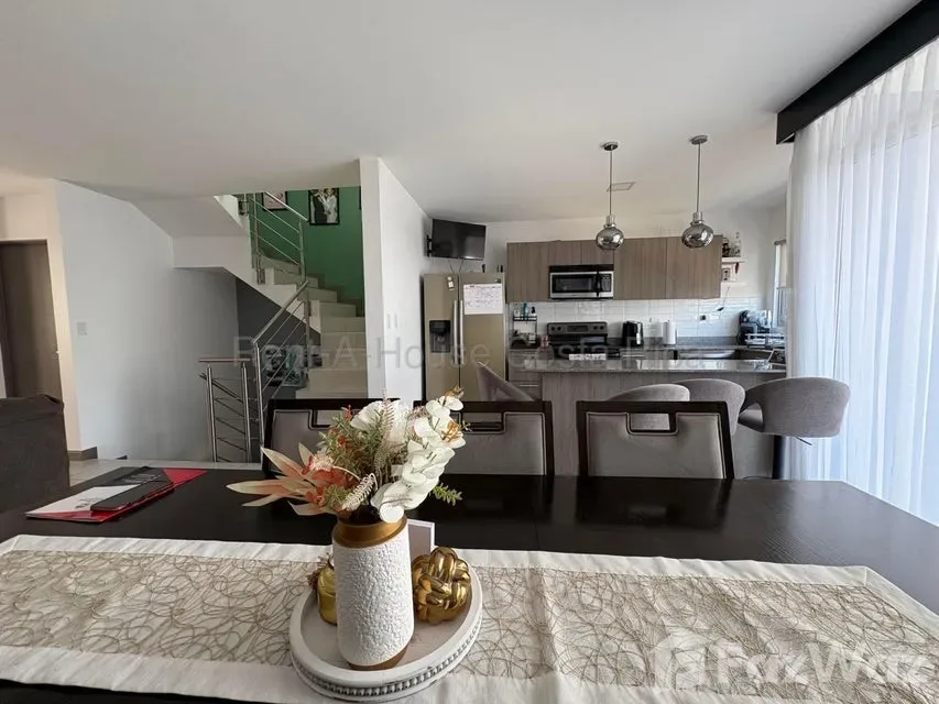 4 Bedroom House for Sale at Apartment For Rent in Santo Domingo for $265,000 — photo 5