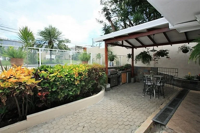 House in Los Laureles — photo 5
