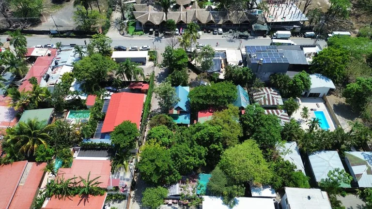 Mixed Use Building in Santa Teresa