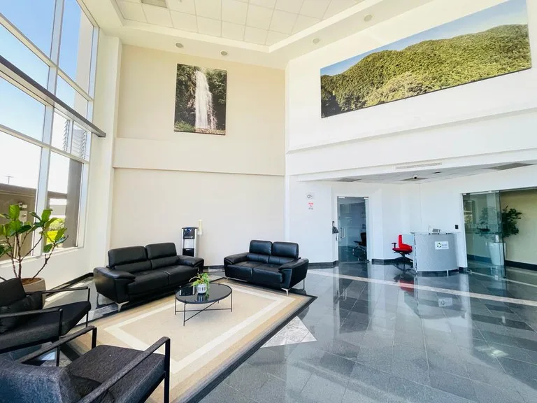 Office Condo in San Rafael — photo 2