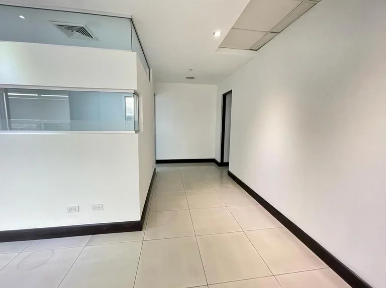 Office Condo in Guachipelín — photo 2