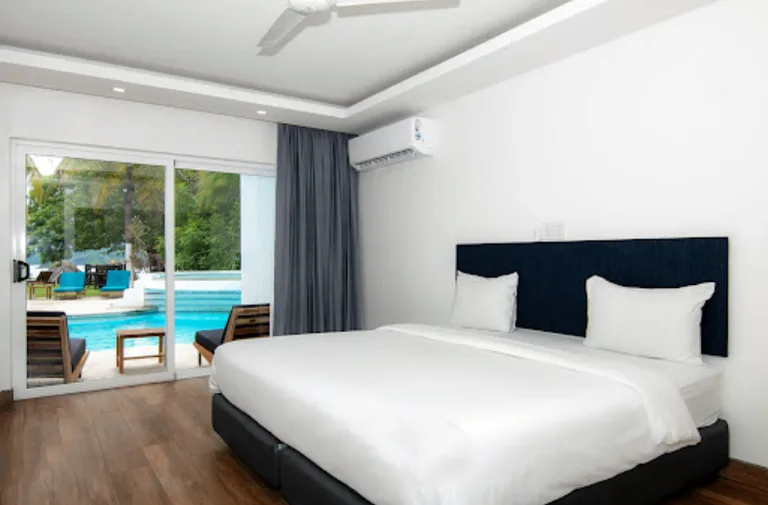 Hotel/Resort/Hostel in Playa Flamingo