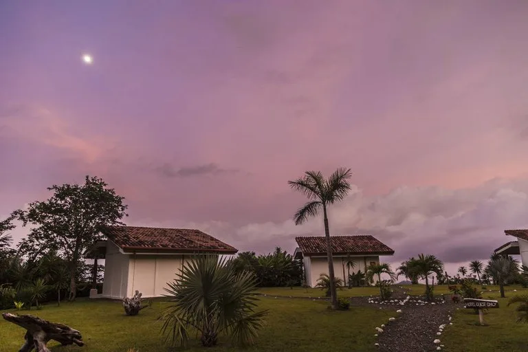 Hotel/Resort/Hostel in Carrillo