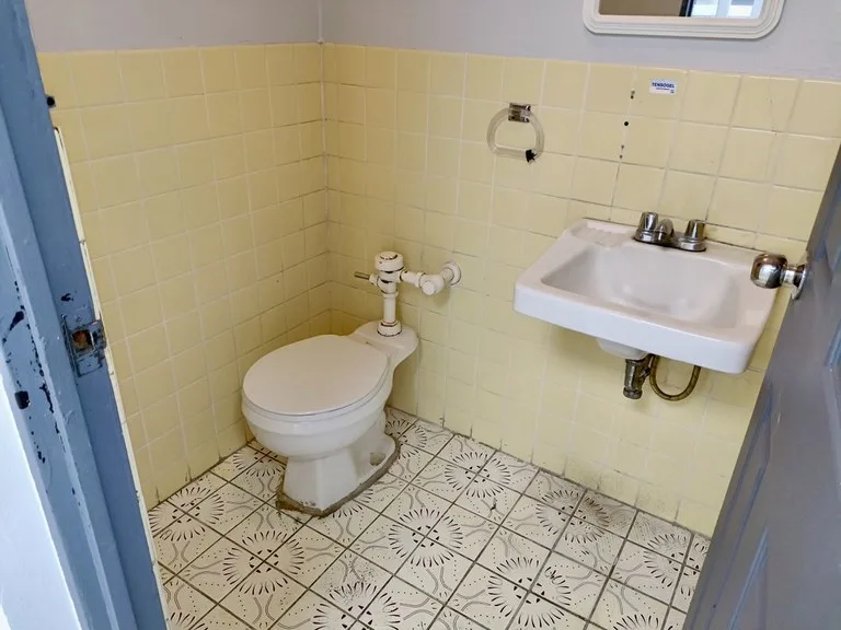 Office Condo in Paseo Colon