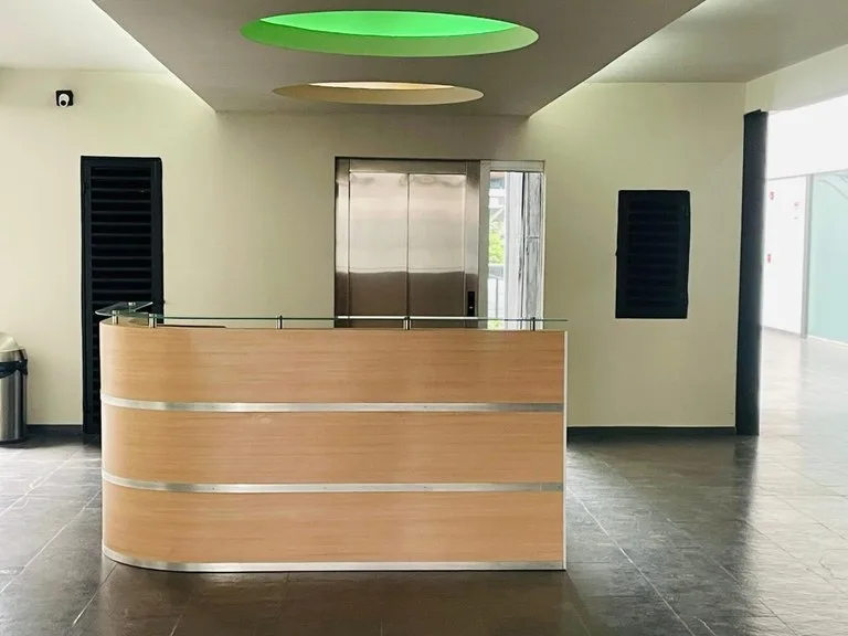 Office Condo in Santa Ana