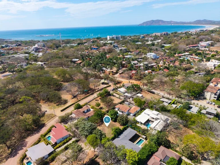 Building Lot in Playa Tamarindo