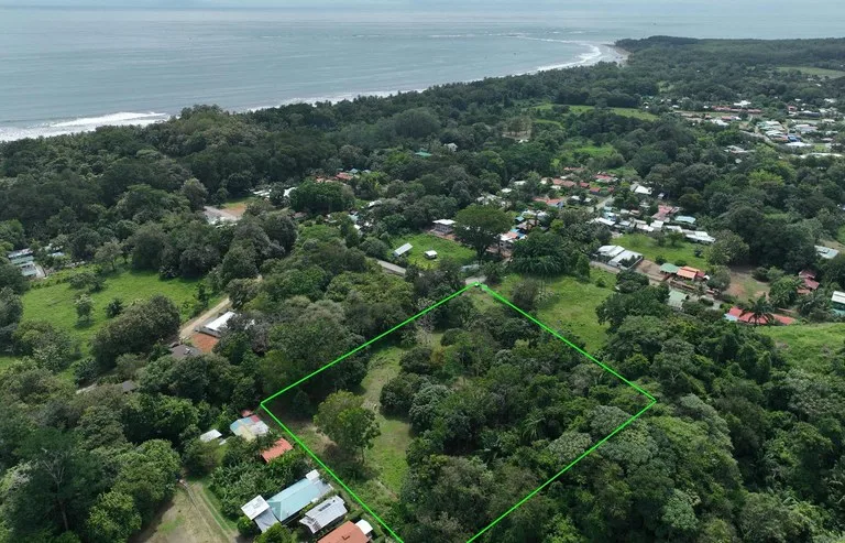 Agricultural Land in Uvita