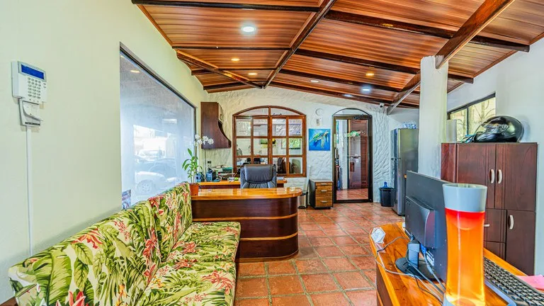 Mixed Use Building in Dominical