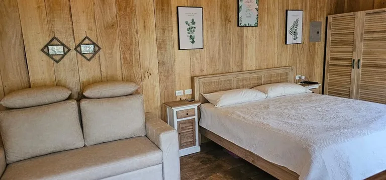 Hotel/Resort/Hostel in Villareal
