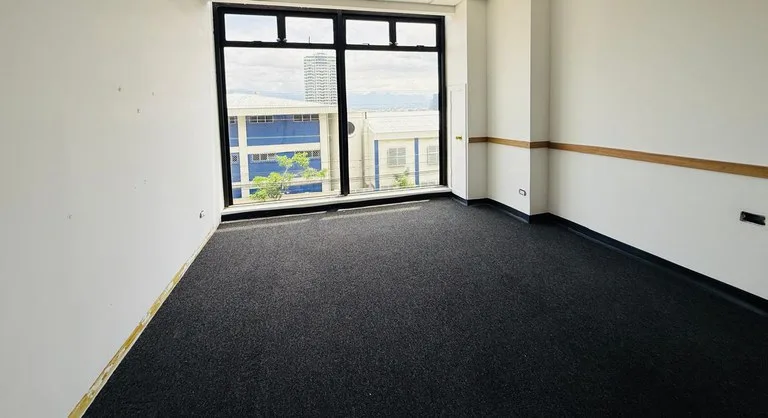 Office Condo in La Sabana — photo 3
