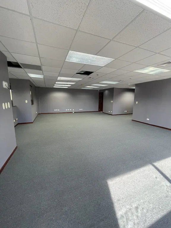 Office Condo in San Rafael — photo 2