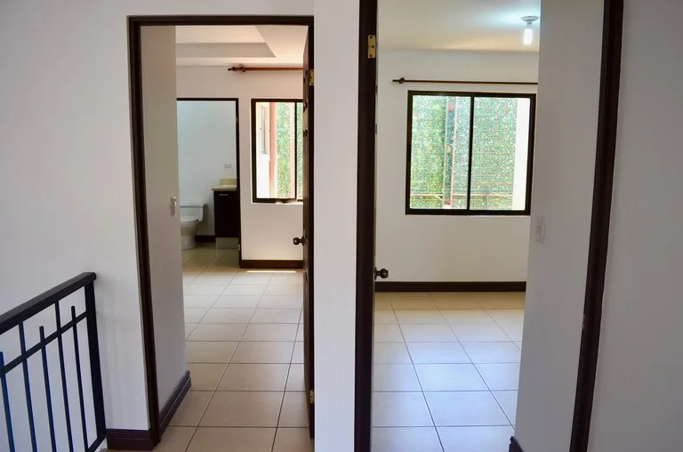 Condominium in San Pablo — photo 4
