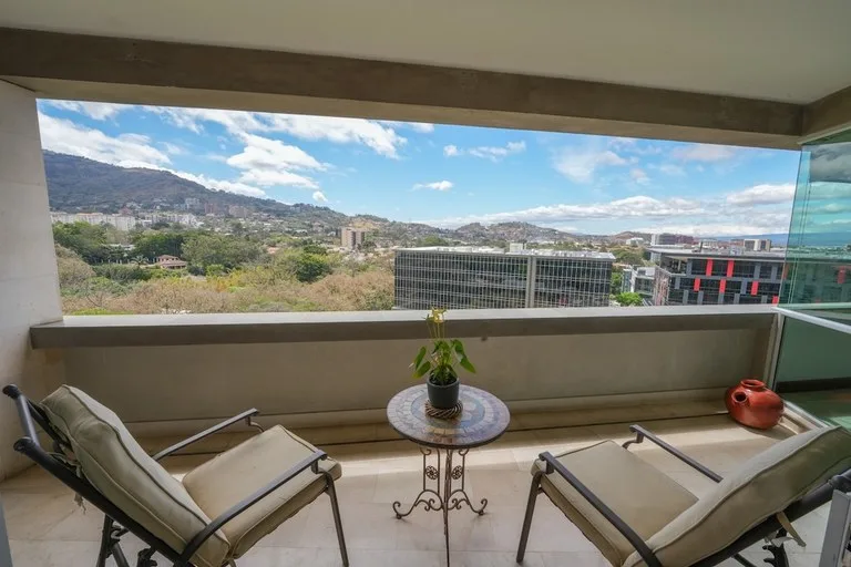 Apartment in San Rafael — photo 4