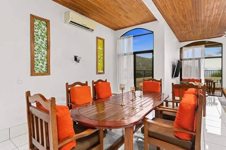 House in Playas del Coco