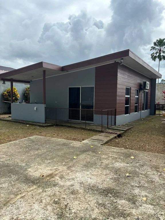 House in Playa Bonita