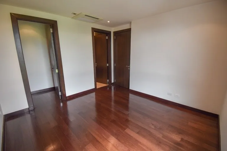 Apartment in La Sabana — photo 5